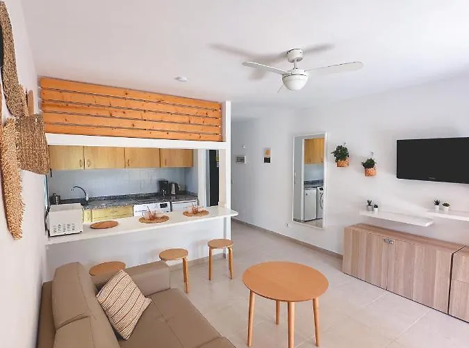 Seaside : A Cozy In A Peaceful Well Located Complex * كوراليهو