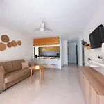 Apartment Seaside : A Cozy In A Peaceful Well Located Complex Corralejo