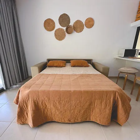 Apartamento Seaside : A Cozy In A Peaceful Well Located Complex