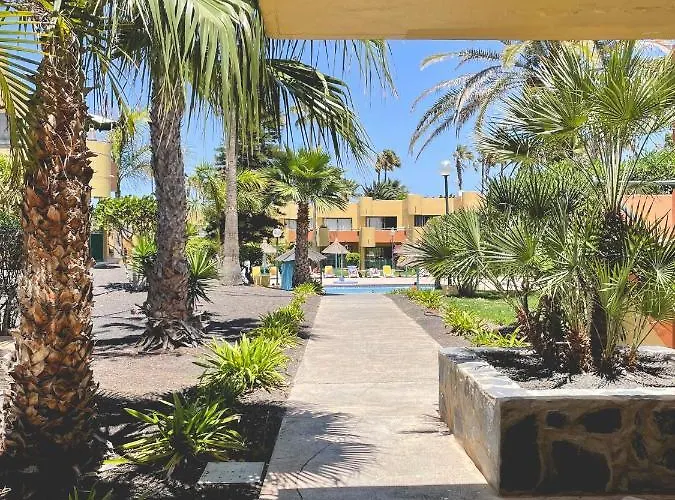 Seaside : A Cozy In A Peaceful Well Located Complex Corralejo