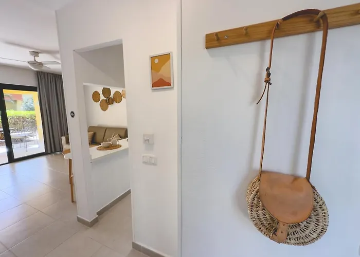 Seaside : A Cozy In A Peaceful Well Located Complex Апартаменты