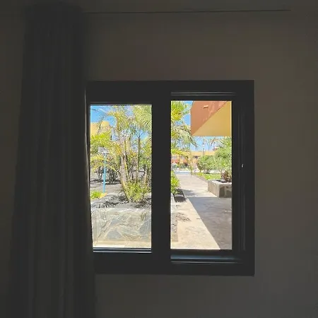 Apartment Seaside : A Cozy In A Peaceful Well Located Complex Corralejo